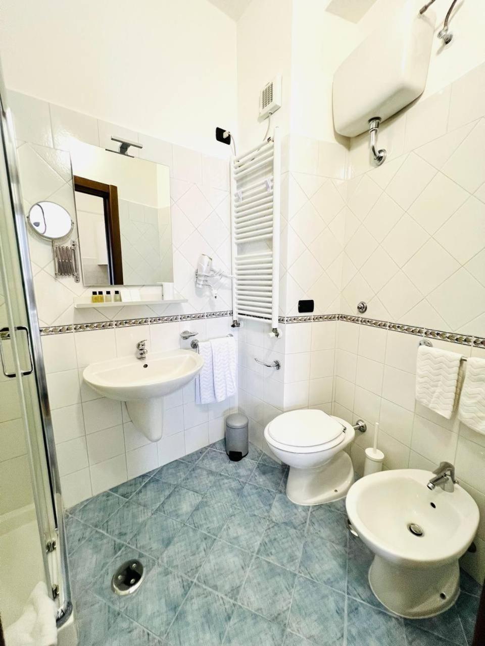 Azzurrissima Home-B&B Sorrento Centro Luaran gambar