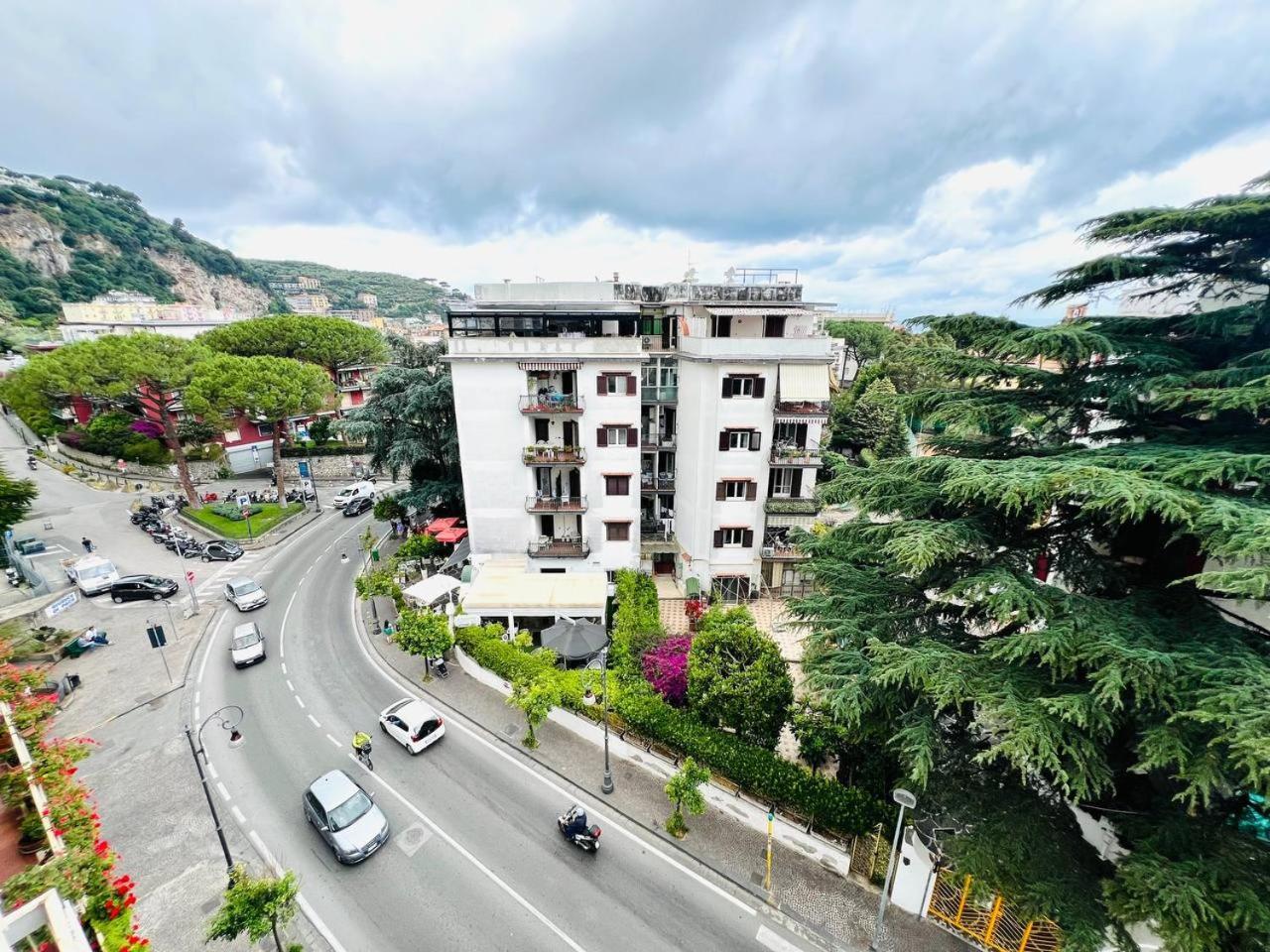Azzurrissima Home-B&B Sorrento Centro Luaran gambar