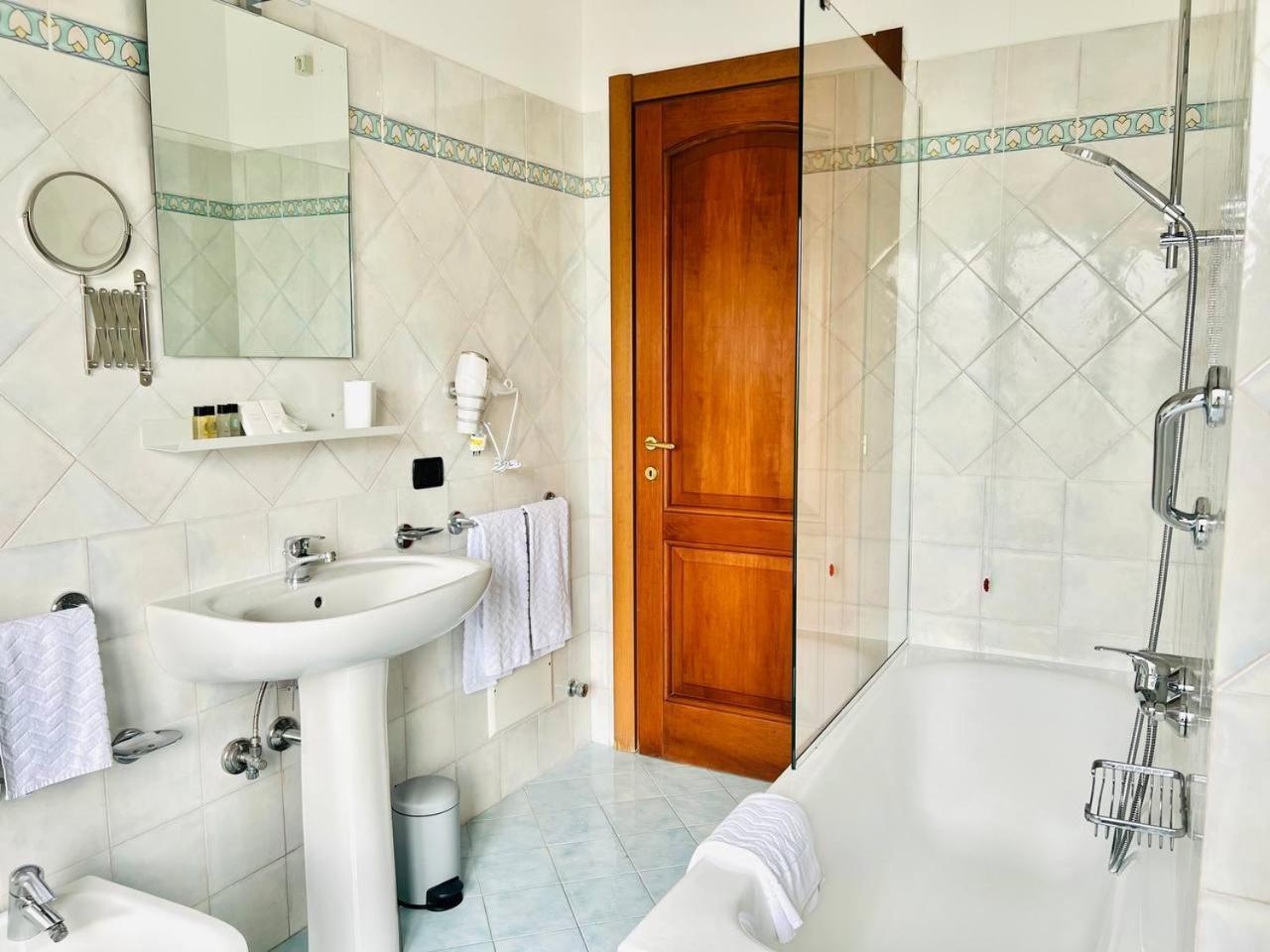 Azzurrissima Home-B&B Sorrento Centro Luaran gambar